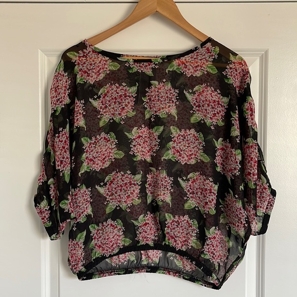 Chiffon Flower Print Crop Top - Picture 4 of 16
